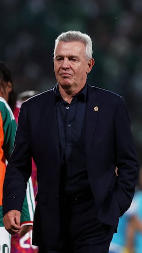 Soccer Football - International Friendly - Mexico v Uruguay - Estadio Corona, Torreon, Mexico - November 15, 2025 Mexico coach Javier Aguirre REUTERS/Henry Romero