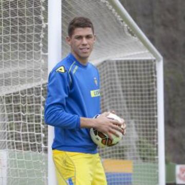 FIJO EN COPA. Raúl Lizoain, portero de Las Palmas, un fijo en los partidos de Copa del Rey.