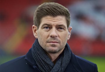 El exjugador inglés pasó más de 15 años en el Liverpool, equipo con el cual ganó diferentes títulos nacionales e internacionales, ahora es estratega del Rangers de Glasgow.