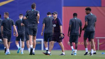 El Barça se salta la inspección del campo que permite la UEFA