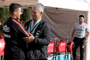 El cariñoso recibimiento que tuvo Bravo en su llegada a la Roja