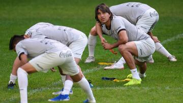 Marcelo Martins en un entrenamiento con Bolivia. 