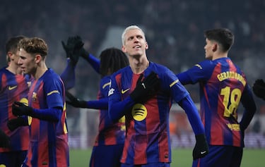 Olmo rompe el guion del Barça