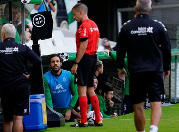 Ávalos Barrera acudió a la pantalla del videoarbitraje reconvenido para revisar una acción que había visto perfectamente.