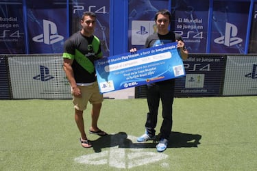 Ralfitita contra Delfin en la Final de la Copa PlayStation