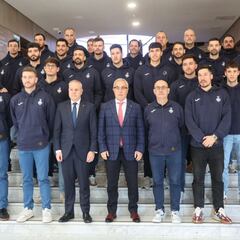 Los Hispanos viajan al Mundial con el hambre de siempre