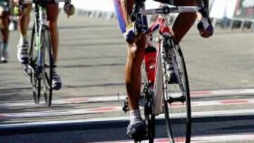 <b>ATAQUE SIN FRUTO. </b>Purito demarró en la llegada para sacar tiempo a Igor, pero los jueces no picaron un segundo a sus perseguidores, Nibali e Igor Antón.