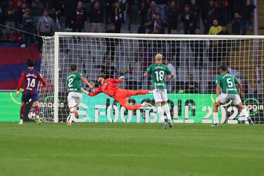 12/11/23 PARTIDO PRIMERA DIVISION 
FC BARCELONA - ALAVES
LEWANDOWSKI  GOL 1-1 
