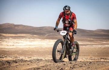 Valentí Sanjuan durante la Titan Desert 2017.