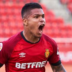 Osasuna se interesa en el Cucho Hernández