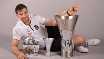 18/05/15 BALONCESTO REAL MADRID CAMPEON DE EUROLEAGUE EUROLIGA SESION DE FOTOS CON EL TROFEO DE LA FINAL FOUR
 NOCIONI