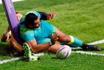 Australia aplastó a Jamaica (62-0) en el partido de rugby 7 que tuvo lugar en el Coventry Stadium de Coventry (Inglaterra) con motivo de los Juegos de la Commonwealth. Algo parecido a lo que le ocurrió al jugador aussie Samu Kerevi, quien tras anotar un intento también acabó aplastado, aunque éste en sentido literal, por un rival.