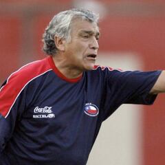 Sulantay cree que Robles traspasa sus nervios a la Rojita