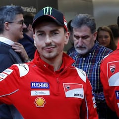 Lorenzo: "Soy duro de cabeza, no necesito palmadas en la espalda"