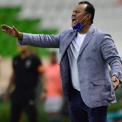Juan Reynoso será el técnico 17 desde el último campeonato de Cruz Azul