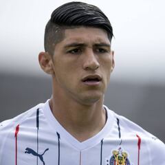 Alan Pulido mantiene abierta la puerta de Tigres