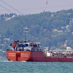 Dos megabuques llenos de petróleo están cruzando el mundo con una misión: puede ser clave para que la India abandone a Rusia