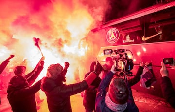 Ofensiva conjura de los ultras del PSG en el recibimiento a su equipo