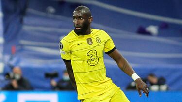 Antonio Rüdiger, defensa central del Chelsea, en el Santiago Bernabéu.