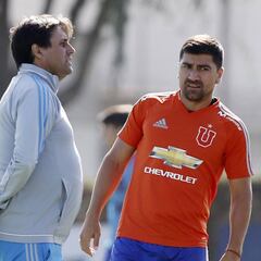 Hoyos: "Me encantaría que Pizarro siguiera el próximo año"