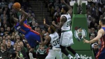 Jackson lidera la remontada de los Pistons en el Garden