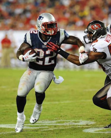 ¿Por qué están corriendo tanto los Patriots en esta pretemporada?