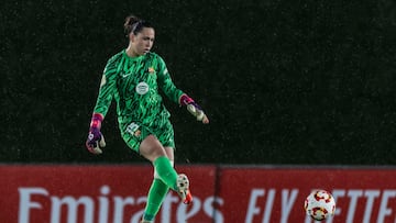 Cata Coll, durante el partido del Barcelona ante el Madrid que ganaron 0-5.