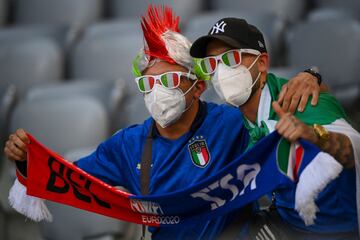 Aficionados de la selección de Italia.