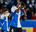 El parón de selecciones 'castiga' al Alavés con Mamadou Loum