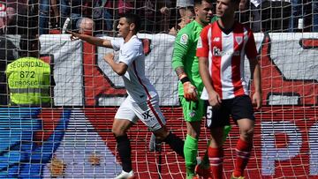 Ben Yedder celebra un gol ante el Athletic en la pasada Liga.