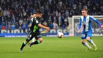 Juan Camilo &#039;Cucho&#039; Hern&aacute;ndez durante el partido entre Espanyol y Huesca por LaLiga de Espa&ntilde;a.