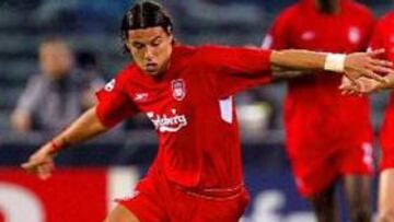 <b>SE QUEDA EN LOS 'REDS'. </b>El delantero checo del Liverpool Milan Baros seguirá en el club la próxima temporada.
