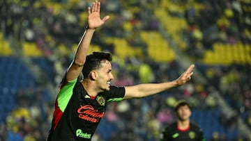 Juarez's Brazilian midfielder #08 Guilherme Castilho celebrates scoring his team's second goal during the Liga MX Clausura match between America and Juarez at Ciudad de los Deportes Stadium in Mexico City on March 4, 2026. (Photo by Yuri CORTEZ / AFP)