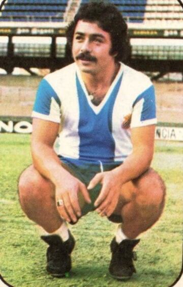 En su etapa en España, jugando en el Levante y el Español, el gran goleador fue mencionado como posible refuerzo del Barcelona de Johan Cruyff.