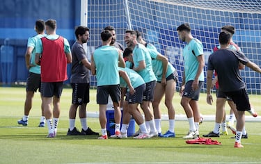 Sergio Pellicer señala el camino para el ascenso