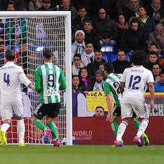 Tan ridículo que duele solo con mirar: Keylor, cantada del siglo