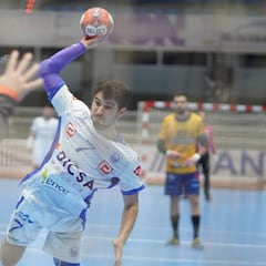 Gayoso es el héroe y hunde al Villa de Aranda sobre la bocina