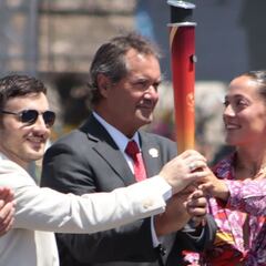 La llama se acerca a Santiago 2023