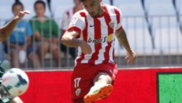 El futbolista del Almería Suso.