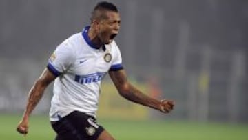 Fredy Guarín pasará del Inter de Milán a la Juventus de Turín.