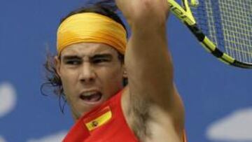 Nadal arroya a Hewitt y pasa a octavos