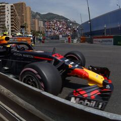 ¿Solución para Verstappen? Lauda: "Cambiando su cerebro"