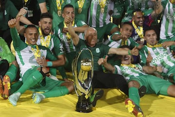 Atlético Nacional venció al Once Caldas dos goles por uno y se coronó campeón de la Copa Águila 2018. El equipo de Hernán Darío Herrera, además, clasificó a la Copa Libertadores del próximo año.