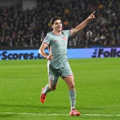 Julián: “Le dije a De Paul que la falta iba a ser gol”