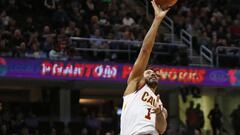 CLEVELAND, OH - JANUARY 18: Derrick Rose #1 of the Cleveland Cavaliers takes a shot against Elfrid Payton #2 of the Orlando Magic at Quicken Loans Arena on January 18, 2018 in Cleveland, Ohio. NOTE TO USER: User expressly acknowledges and agrees that, by downloading and or using this photograph, User is consenting to the terms and conditions of the Getty Images License Agreement.   Justin K. Aller/Getty Images/AFP
 == FOR NEWSPAPERS, INTERNET, TELCOS &amp; TELEVISION USE ONLY ==