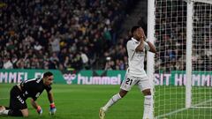 Rodrygo se lamenta por una ocasión perdida ante Bravo.