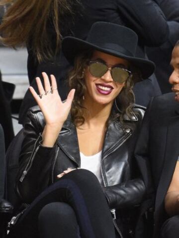 Beyoncé y Jay Z no se habían querido perder, dos días antes, el anterior partido en casa de los Clippers ante los intratables Warriors. Acapararon todas las miradas en el Staples.