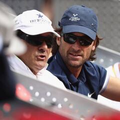 Moyá dice que la rodilla de Nadal "está bien" y que el balear
será "competitivo" en Londres