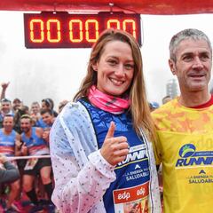 Mireia Belmonte se estrena en media maratón en Sevilla
