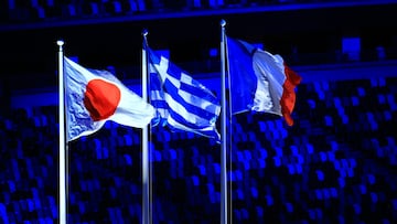 Serán hasta 4 mil horas de transmisión en la justa veraniega
<br><br>

(I-D) Bandera Japon, Bandera de Grecia y Bandera de Francia nueva sede de Paris 2024 durante la Ceremonia de Clausura de los XXXII Juegos Olimpicos de Tokio 2020, en el Estadio Olimpico de Tokio, el 8 de agosto de 2021.
